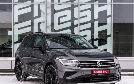 Volkswagen Tiguan II, 2021 год, 3 570 000 рублей, 1 фотография