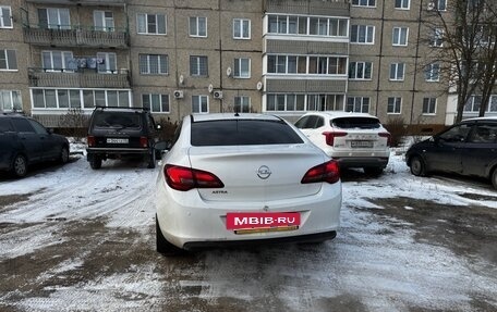 Opel Astra J, 2013 год, 660 000 рублей, 4 фотография