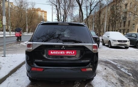 Mitsubishi Outlander III рестайлинг 3, 2012 год, 1 010 000 рублей, 6 фотография