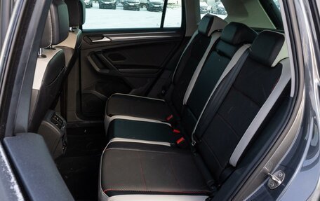 Volkswagen Tiguan II, 2021 год, 3 570 000 рублей, 9 фотография