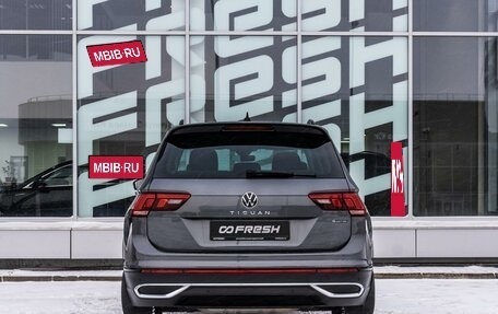 Volkswagen Tiguan II, 2021 год, 3 570 000 рублей, 4 фотография