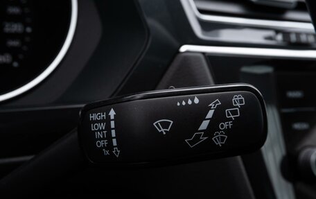 Volkswagen Tiguan II, 2021 год, 3 570 000 рублей, 15 фотография