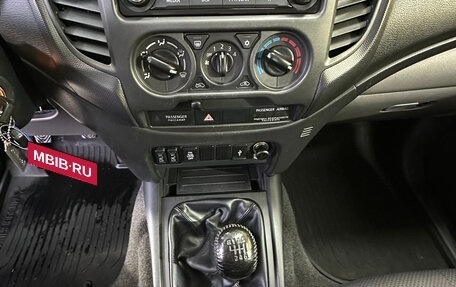 Mitsubishi L200 IV рестайлинг, 2018 год, 2 099 000 рублей, 10 фотография