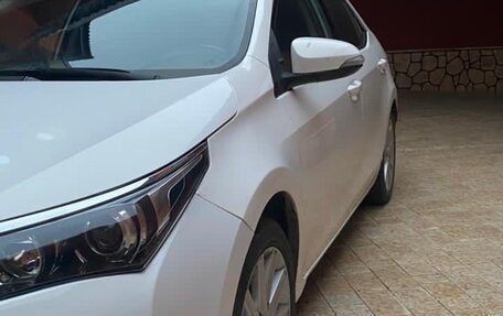 Toyota Corolla, 2014 год, 1 080 000 рублей, 9 фотография