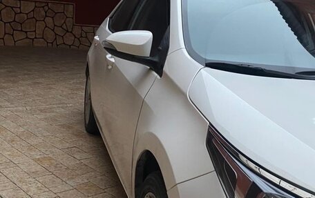 Toyota Corolla, 2014 год, 1 080 000 рублей, 10 фотография