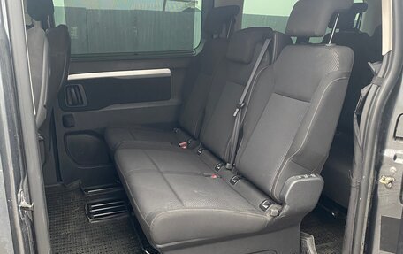 Peugeot Traveller I, 2020 год, 2 500 000 рублей, 9 фотография