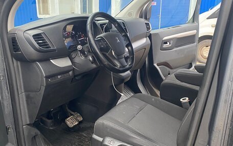 Peugeot Traveller I, 2020 год, 2 500 000 рублей, 8 фотография