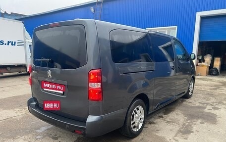 Peugeot Traveller I, 2020 год, 2 500 000 рублей, 5 фотография