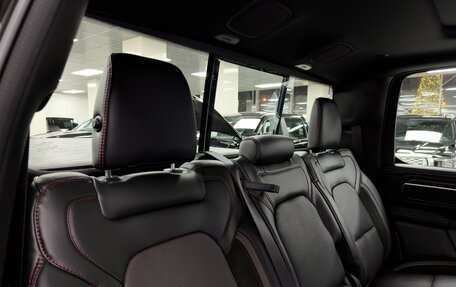 Rambler 1500, 2025 год, 9 090 000 рублей, 30 фотография