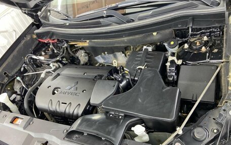 Mitsubishi Outlander III рестайлинг 3, 2016 год, 1 450 000 рублей, 6 фотография