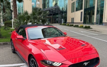 Ford Mustang VI рестайлинг, 2017 год, 3 000 000 рублей, 3 фотография