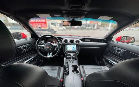 Ford Mustang VI рестайлинг, 2017 год, 3 000 000 рублей, 7 фотография