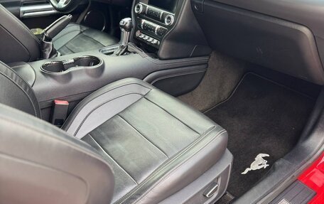 Ford Mustang VI рестайлинг, 2017 год, 3 000 000 рублей, 9 фотография