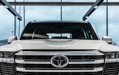 Toyota Land Cruiser, 2025 год, 13 490 000 рублей, 7 фотография