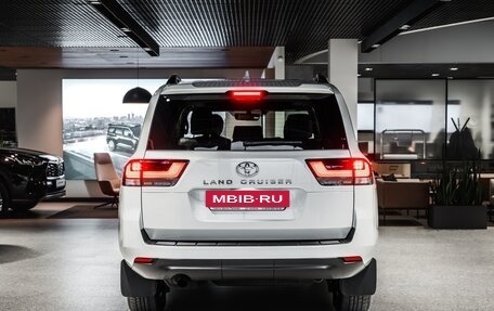 Toyota Land Cruiser, 2025 год, 13 490 000 рублей, 9 фотография