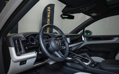 Porsche Cayenne III, 2025 год, 18 490 000 рублей, 17 фотография