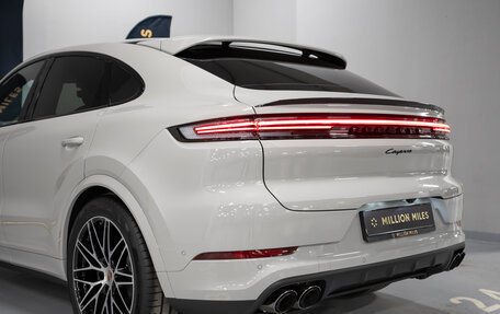 Porsche Cayenne III, 2025 год, 18 490 000 рублей, 14 фотография