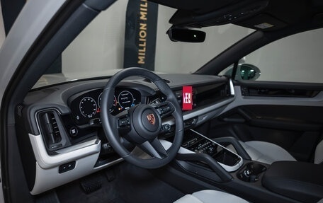 Porsche Cayenne III, 2025 год, 18 490 000 рублей, 16 фотография