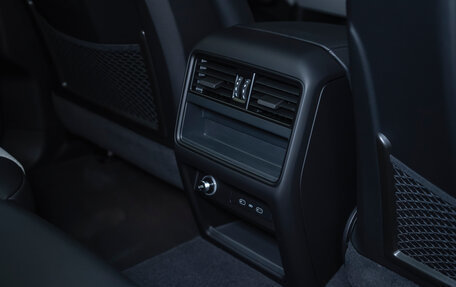 Porsche Cayenne III, 2025 год, 18 490 000 рублей, 33 фотография