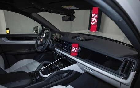 Porsche Cayenne III, 2025 год, 18 490 000 рублей, 25 фотография