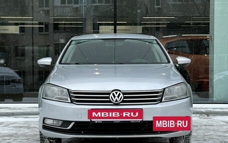 Volkswagen Passat B7, 2014 год, 1 060 000 рублей, 2 фотография