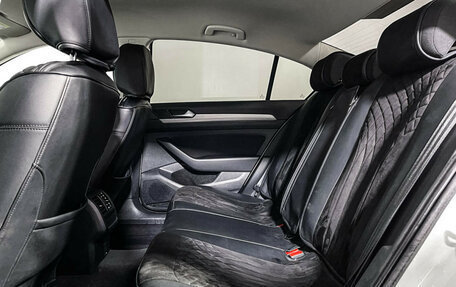 Volkswagen Passat B8 рестайлинг, 2017 год, 1 848 000 рублей, 10 фотография