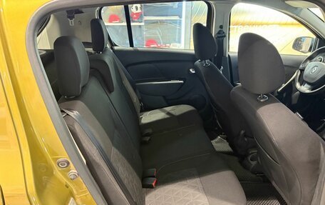 Renault Sandero II рестайлинг, 2017 год, 999 000 рублей, 10 фотография