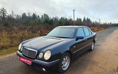 Mercedes-Benz E-Класс, 1998 год, 950 000 рублей, 14 фотография