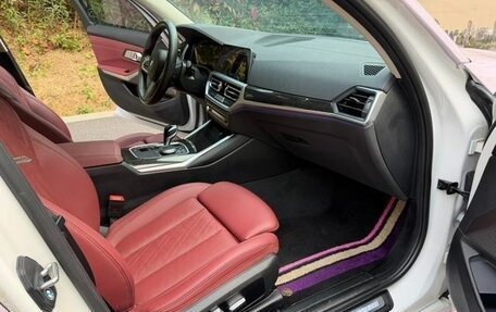 BMW 3 серия, 2021 год, 3 000 000 рублей, 11 фотография