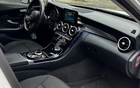 Mercedes-Benz C-Класс, 2018 год, 2 500 000 рублей, 8 фотография