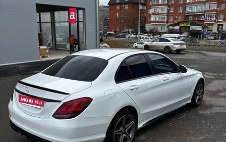 Mercedes-Benz C-Класс, 2018 год, 2 500 000 рублей, 15 фотография