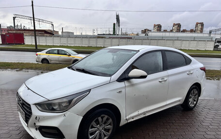 Hyundai Solaris II рестайлинг, 2019 год, 620 000 рублей, 2 фотография
