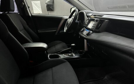 Toyota RAV4, 2016 год, 2 349 777 рублей, 14 фотография