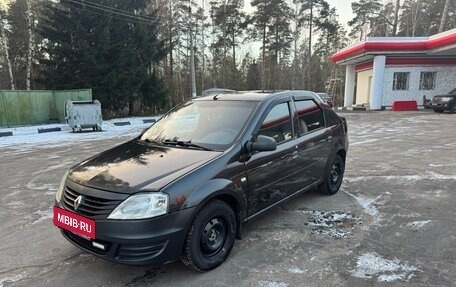Renault Logan I, 2013 год, 247 000 рублей, 2 фотография