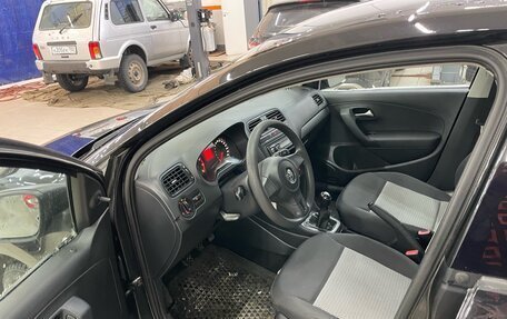 Volkswagen Polo VI (EU Market), 2013 год, 739 000 рублей, 6 фотография