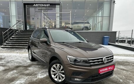 Volkswagen Tiguan II, 2017 год, 2 477 000 рублей, 3 фотография