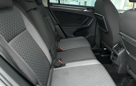 Volkswagen Tiguan II, 2017 год, 2 477 000 рублей, 12 фотография