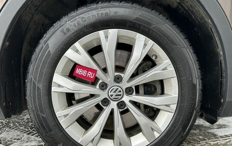Volkswagen Tiguan II, 2017 год, 2 477 000 рублей, 14 фотография