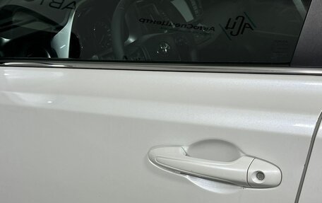 Toyota RAV4, 2017 год, 2 997 000 рублей, 9 фотография