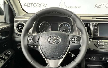 Toyota RAV4, 2017 год, 2 997 000 рублей, 18 фотография