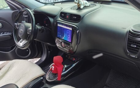 KIA Soul II рестайлинг, 2019 год, 2 300 000 рублей, 7 фотография