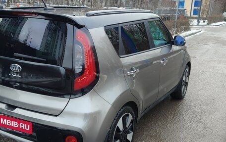 KIA Soul II рестайлинг, 2019 год, 2 300 000 рублей, 9 фотография