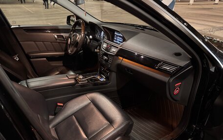 Mercedes-Benz E-Класс, 2012 год, 2 100 000 рублей, 5 фотография