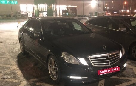 Mercedes-Benz E-Класс, 2012 год, 2 100 000 рублей, 26 фотография