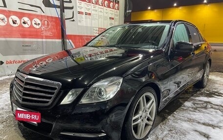 Mercedes-Benz E-Класс, 2012 год, 2 100 000 рублей, 21 фотография