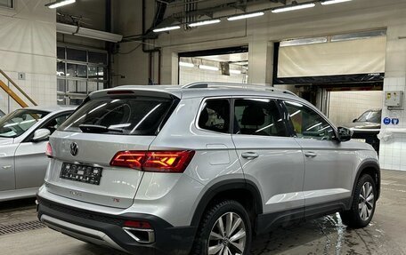 Volkswagen Taos, 2021 год, 2 690 000 рублей, 3 фотография