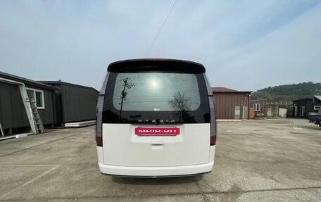 Hyundai Staria, 2024 год, 4 580 000 рублей, 3 фотография