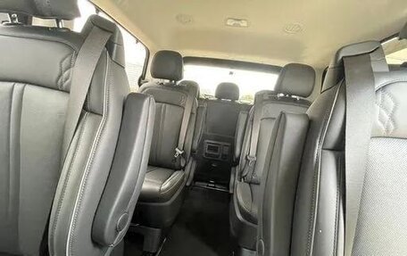 Hyundai Staria, 2024 год, 4 580 000 рублей, 12 фотография