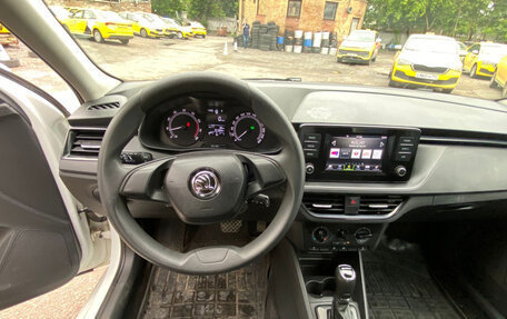 Skoda Rapid II, 2020 год, 750 000 рублей, 13 фотография