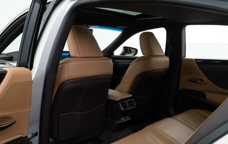 Lexus ES VII, 2019 год, 3 398 999 рублей, 15 фотография